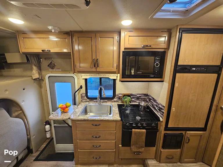 2018 Thor Motor Coach Freedom Elite 22FE in san jose CA
