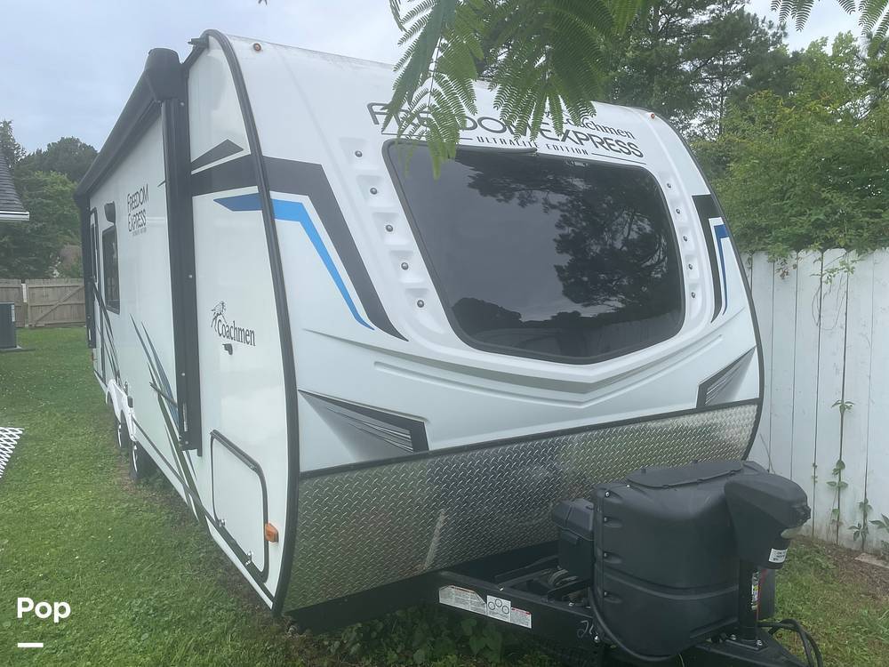 2022 Coachmen Freedom Express 246RKS in chesapeake VA
