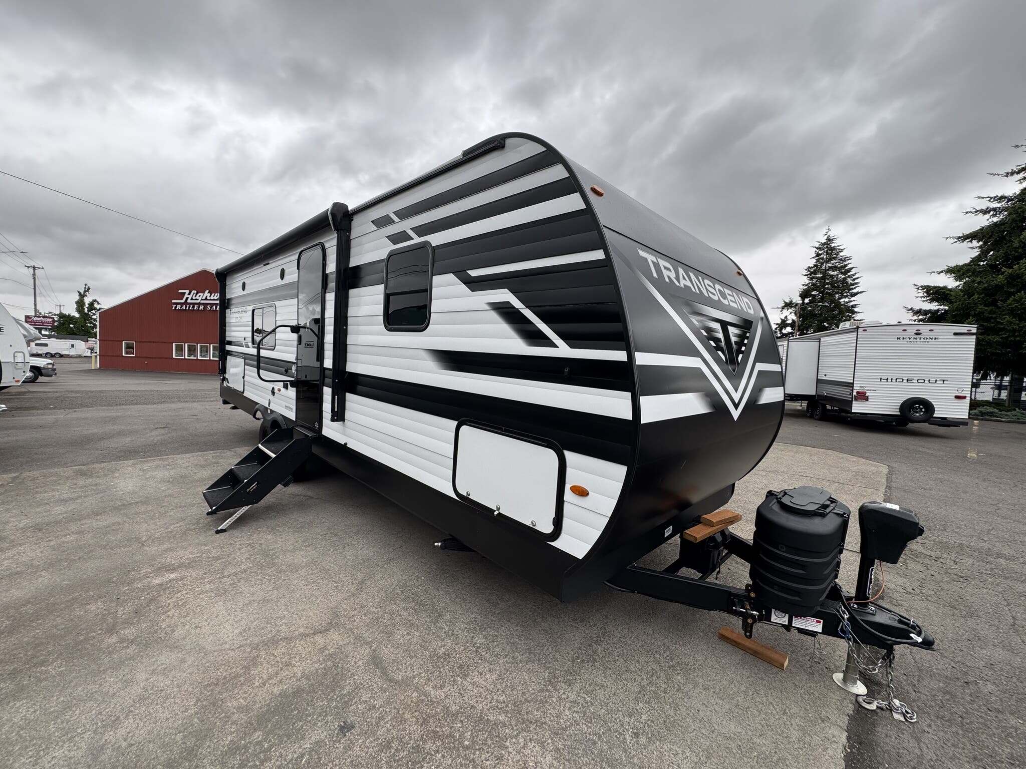 2024 Grand Design Transcend Xplor 261BH in salem OR