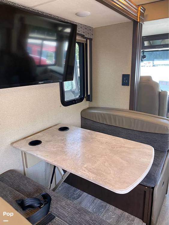 2019 Thor Motor Coach Hurricane 34J in wendell NC