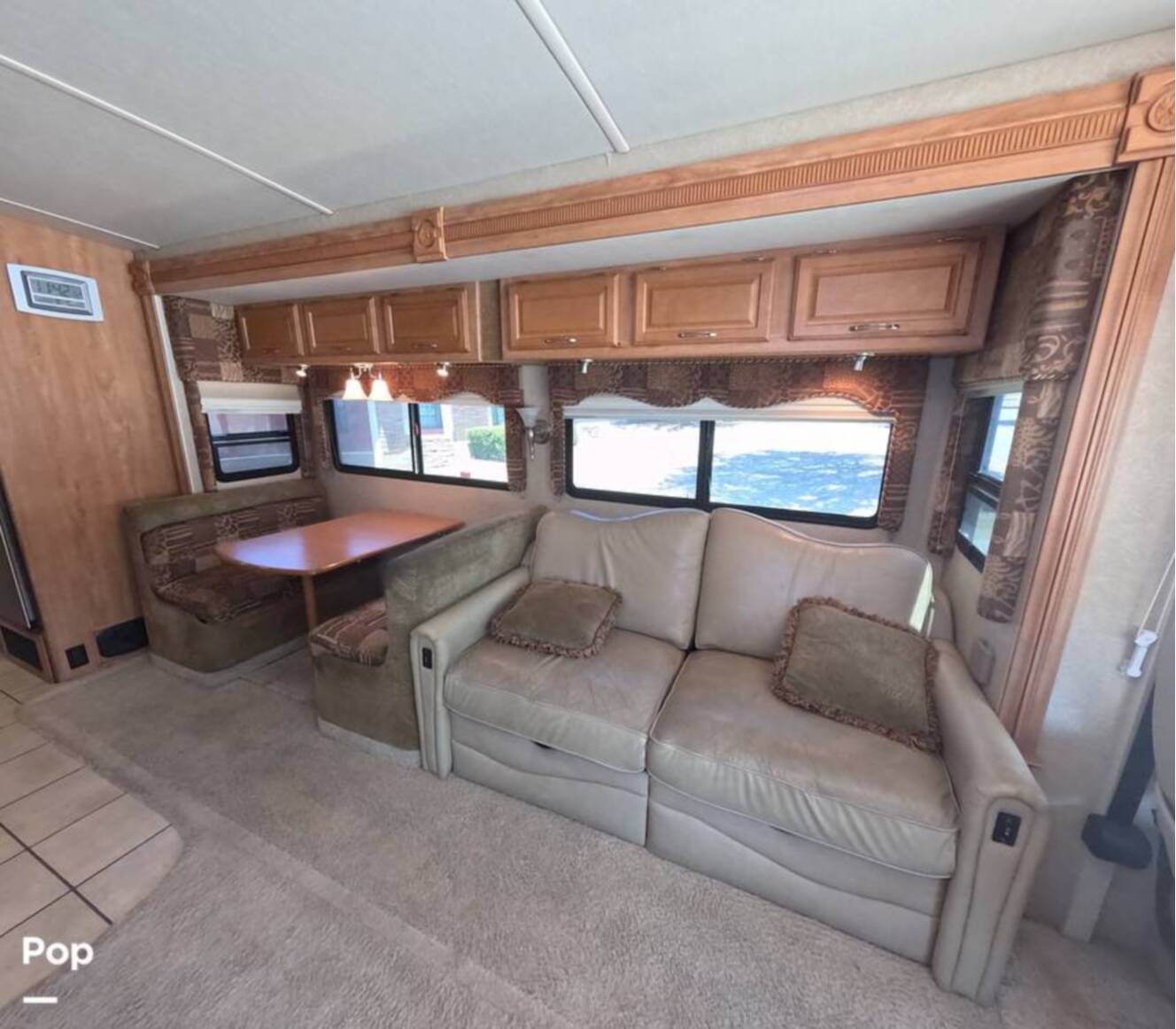 A photo of this 2006 Winnebago Tour 40KD