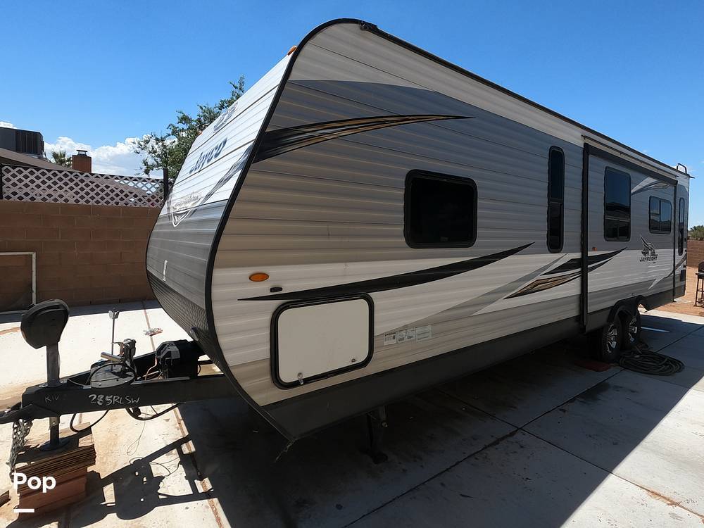 2020 Jayco Jay Flight SLX 285RLSW in apple valley CA