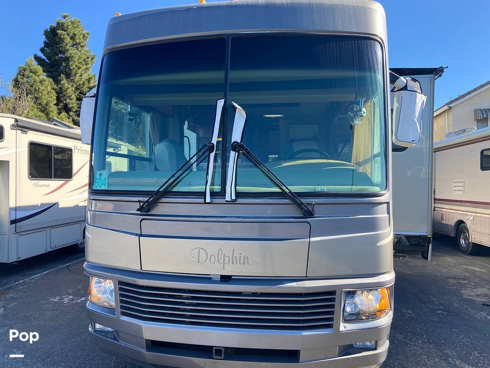 2006 National Rv Dolphin 5320 (Built for Boondocking) in ventura CA