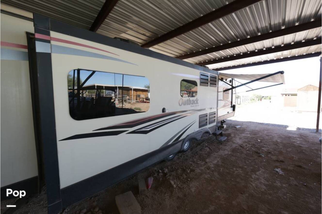 A photo of this 2015 Keystone Outback Super-Lite 326RL
