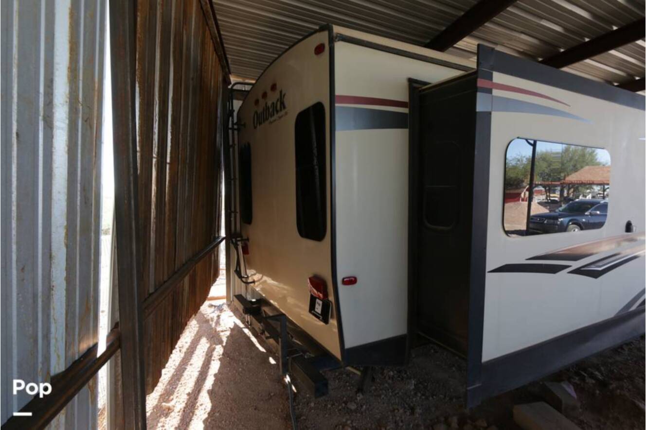 A photo of this 2015 Keystone Outback Super-Lite 326RL