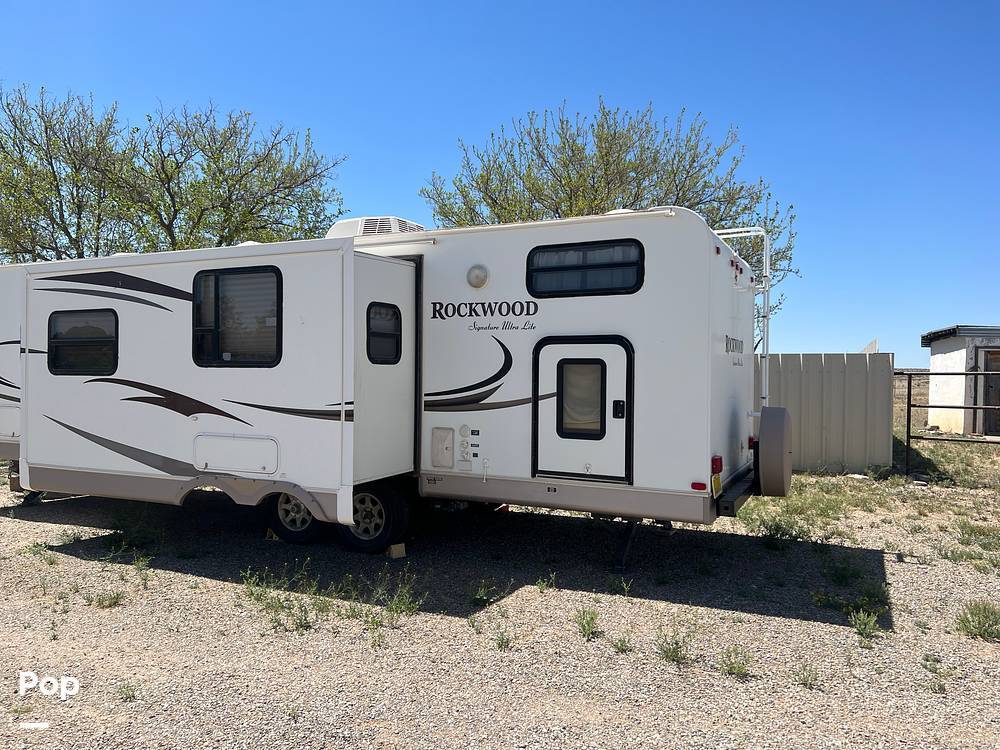 2011 Forest River Rockwood Signature Ultra Lite 8317RKSS in roswell NM