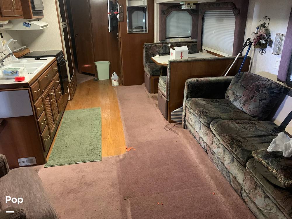 1994 Newmar Kountry Star 40CBSA in gilman IL