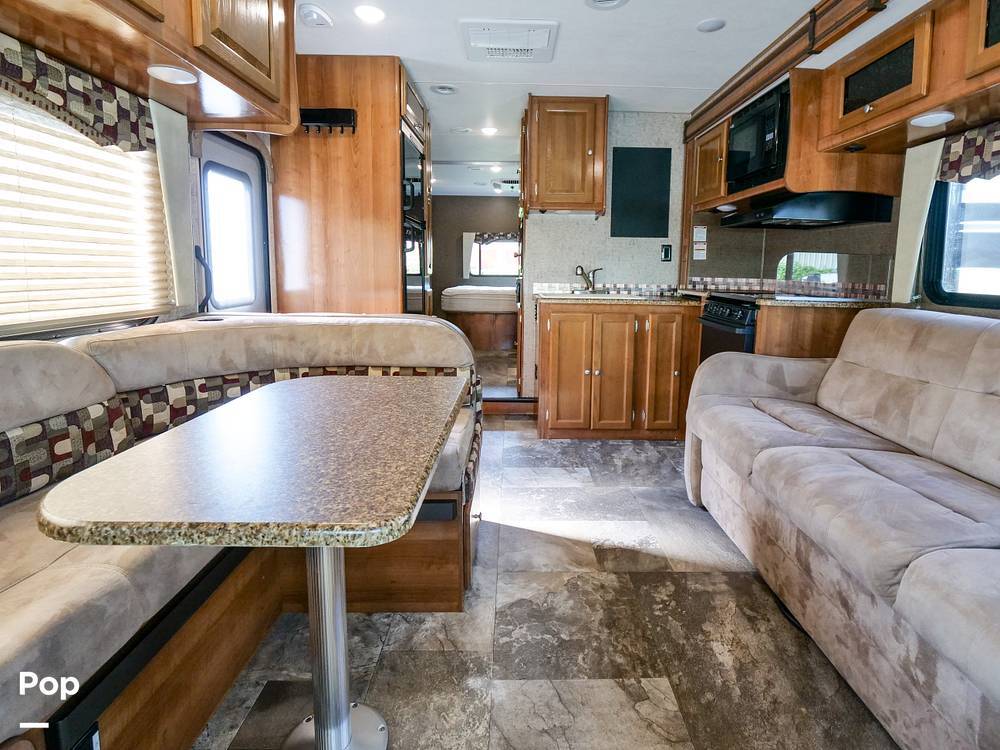 2018 Coachmen Leprechaun 310BH in spicewood TX