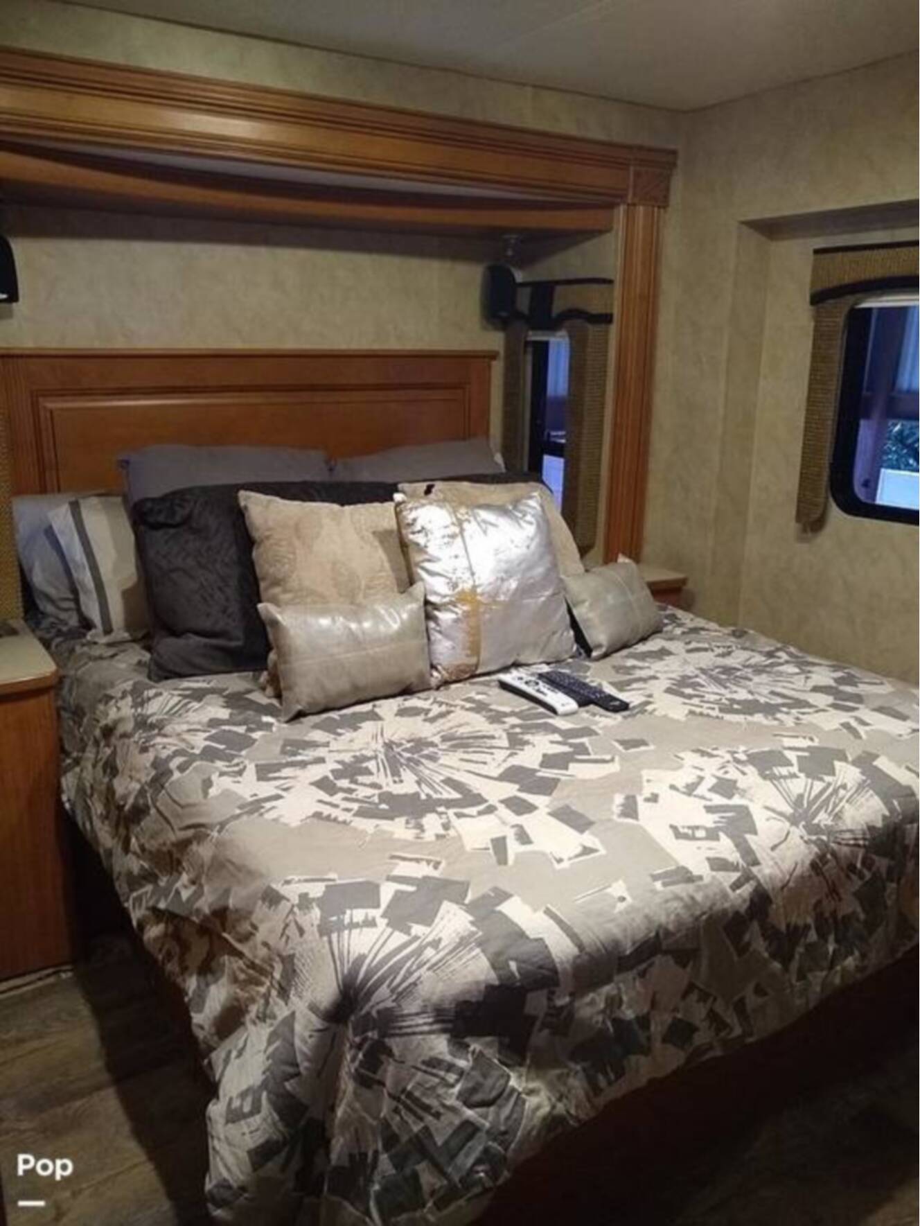 A photo of this 2011 Holiday Rambler Vacationer 36SBT