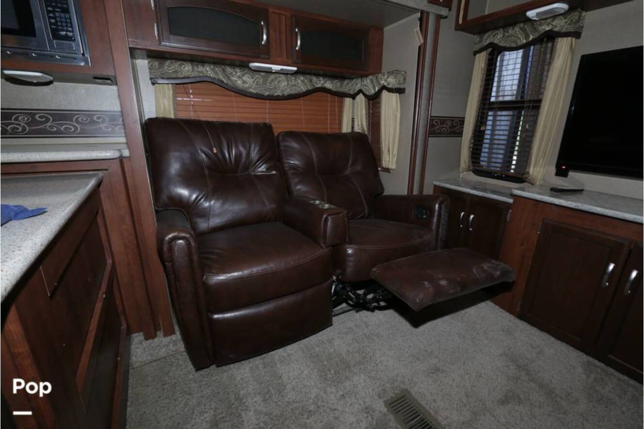 A photo of this 2015 Keystone Outback Super-Lite 326RL