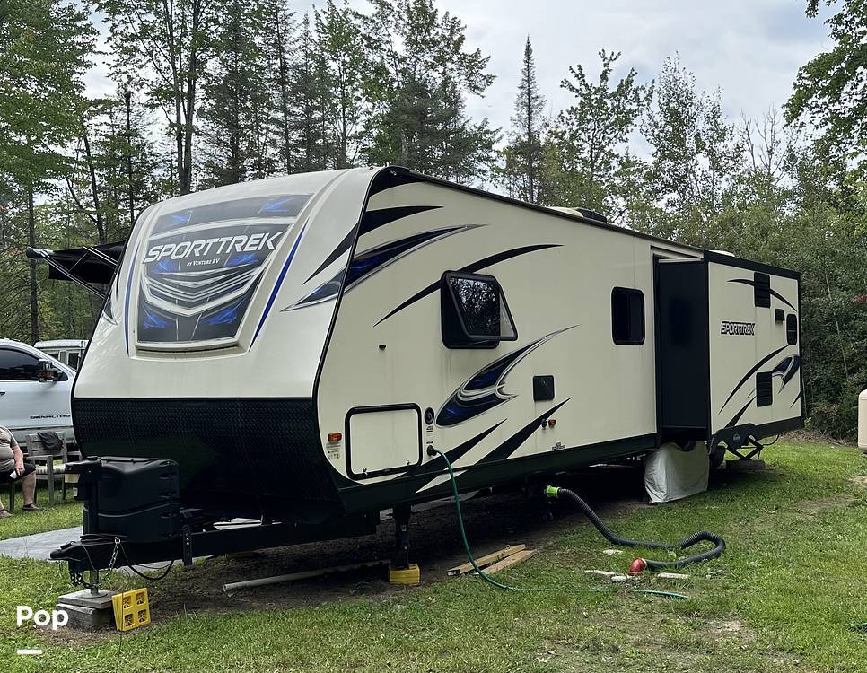 2018 Venture Rv SportTrek 312VRK in houghton lake MI