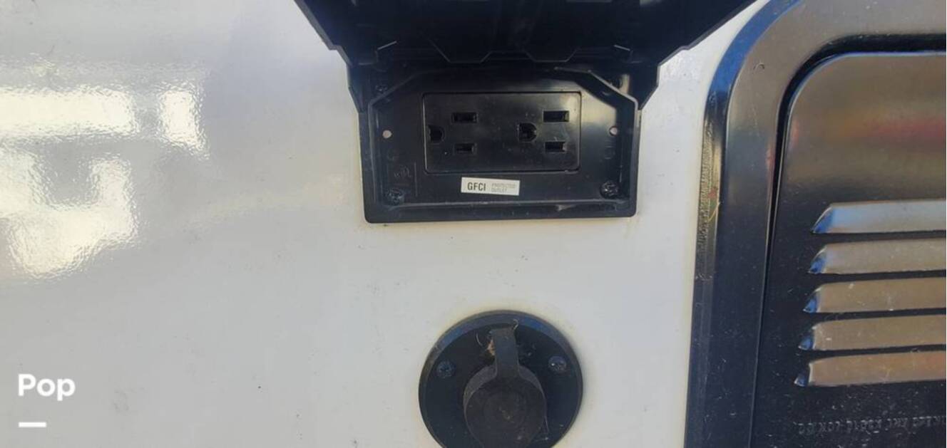 A photo of this 2022 Grand Design Transcend Xplor 321BH