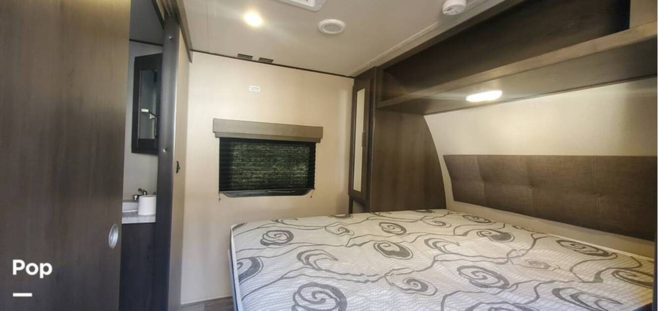 A photo of this 2022 Grand Design Transcend Xplor 321BH
