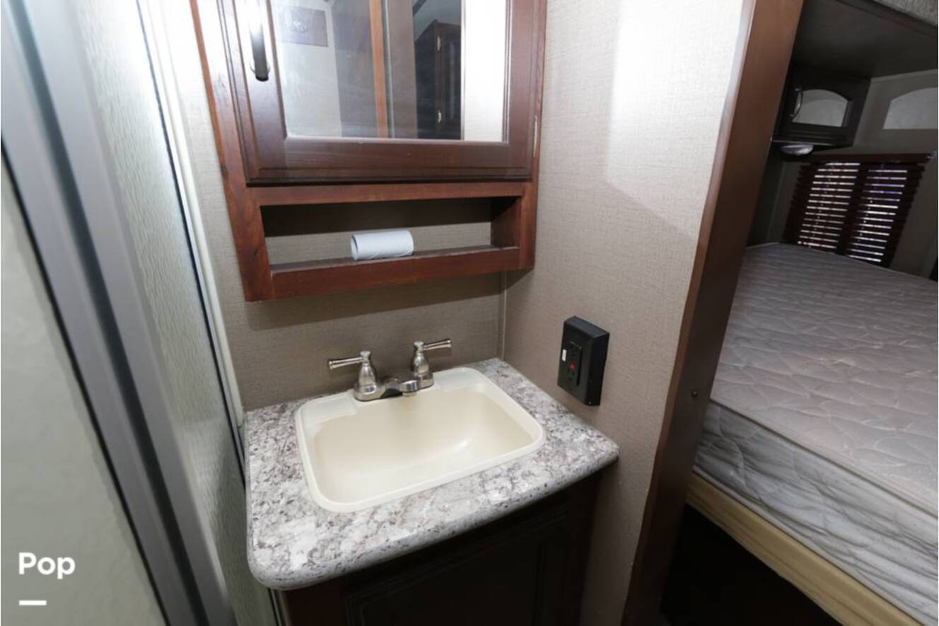 A photo of this 2015 Keystone Outback Super-Lite 326RL