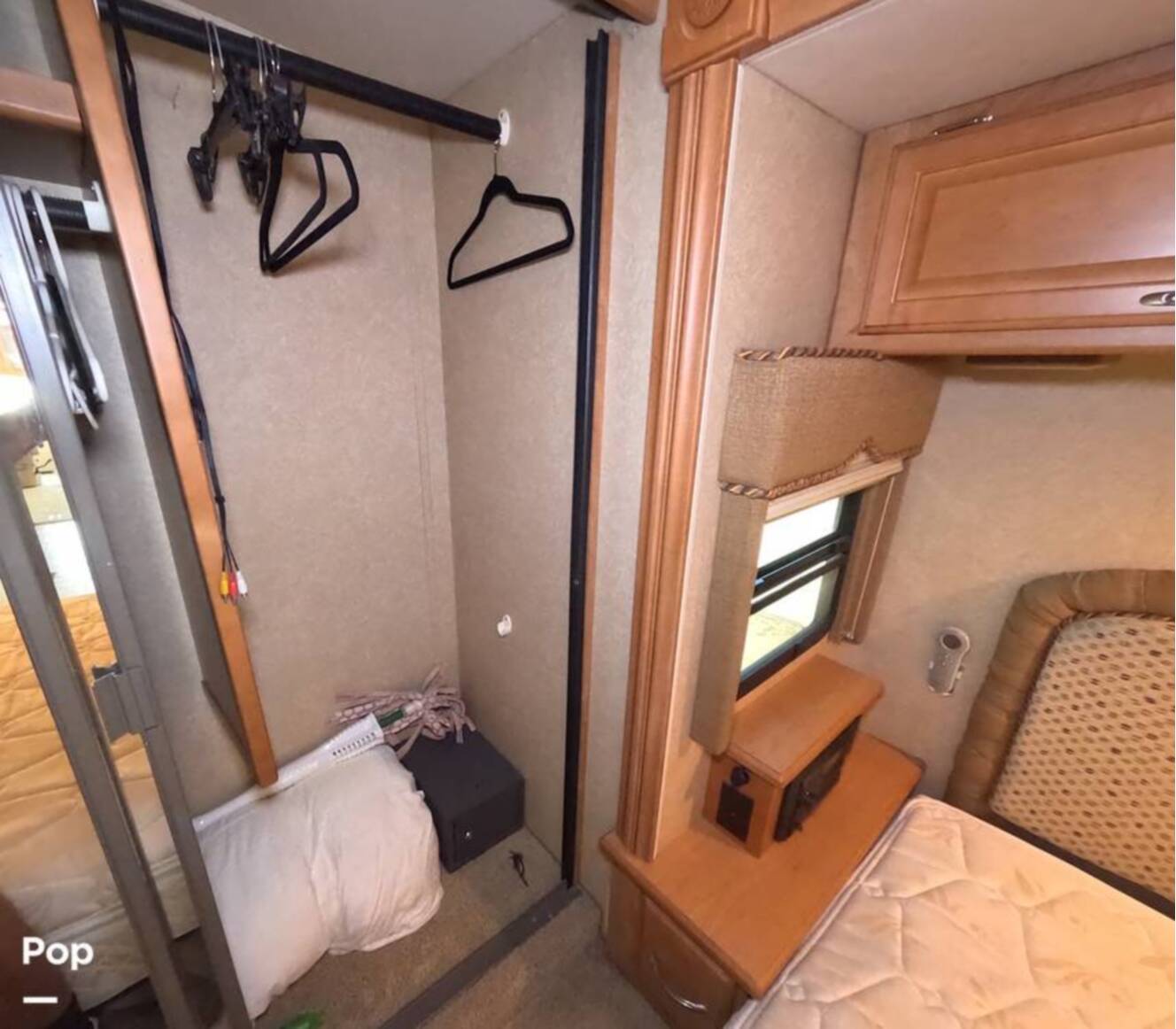 A photo of this 2006 Winnebago Tour 40KD