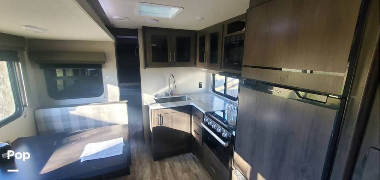 A photo of this 2022 Grand Design Transcend Xplor 321BH