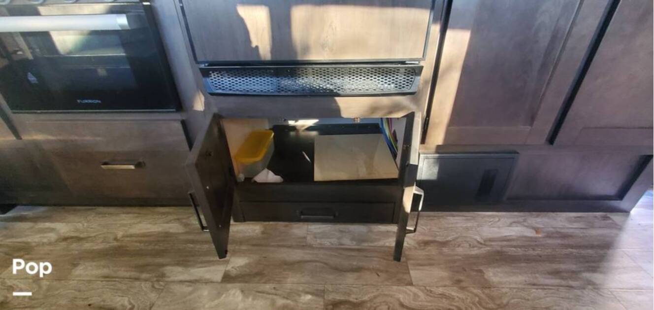 A photo of this 2022 Grand Design Transcend Xplor 321BH