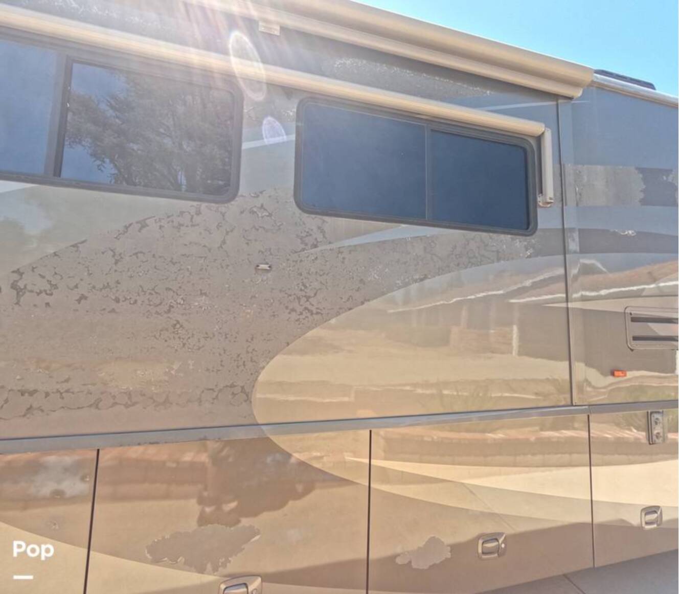 A photo of this 2006 Winnebago Tour 40KD