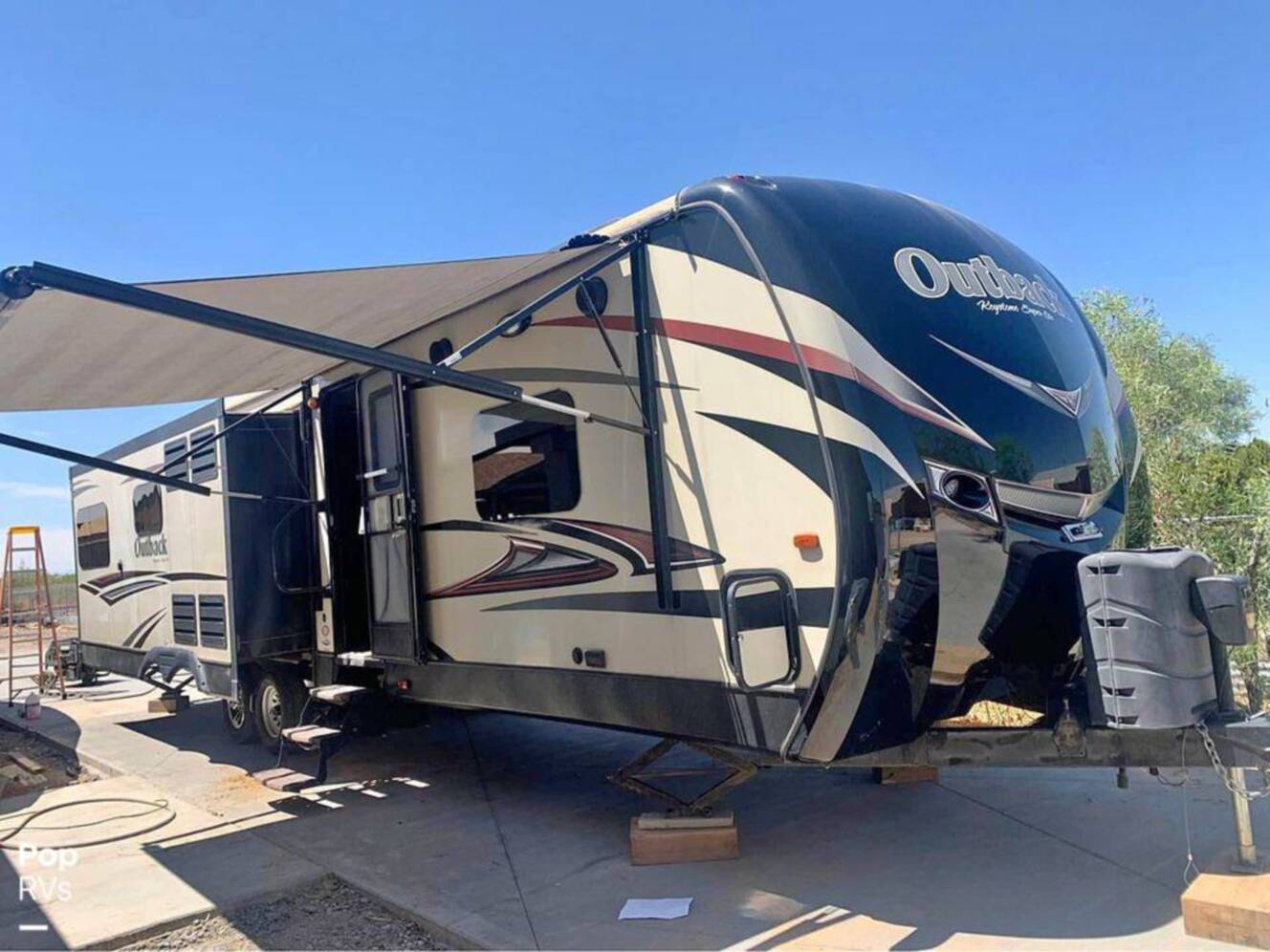 A photo of this 2015 Keystone Outback Super-Lite 326RL