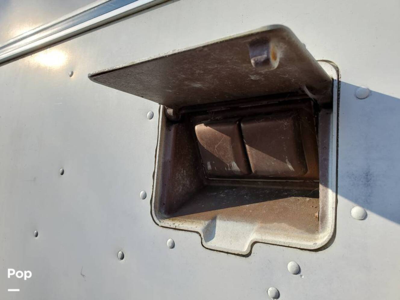 A photo of this 1976 Airstream Airstream Argosy 26 Twin