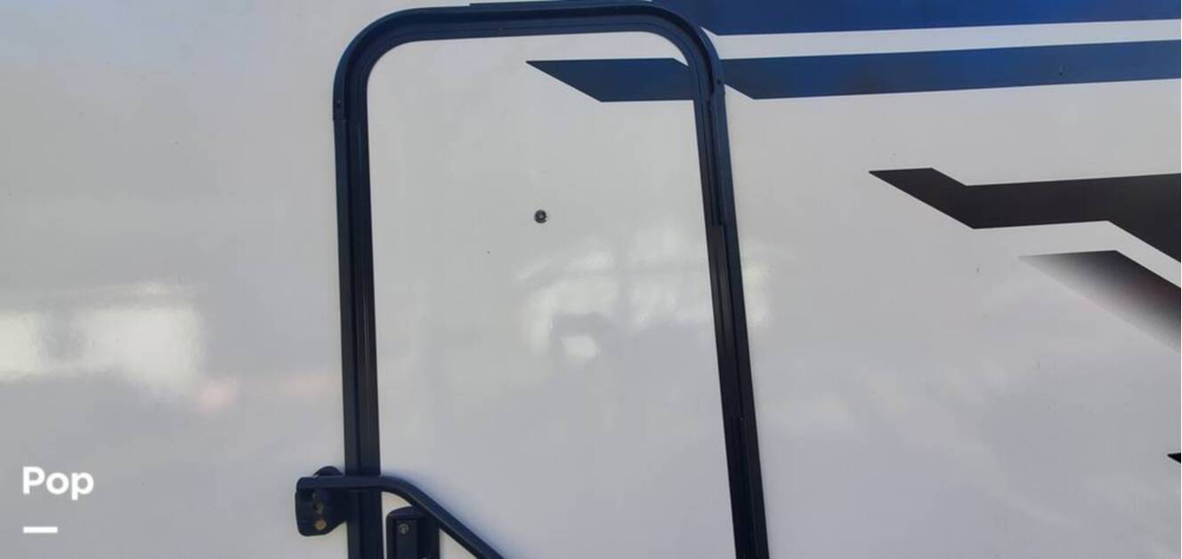 A photo of this 2022 Grand Design Transcend Xplor 321BH