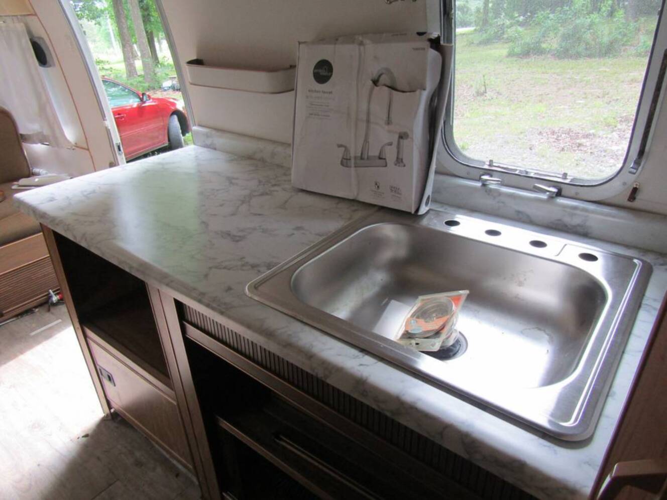 A photo of this 1976 Airstream Airstream Argosy 26 Twin