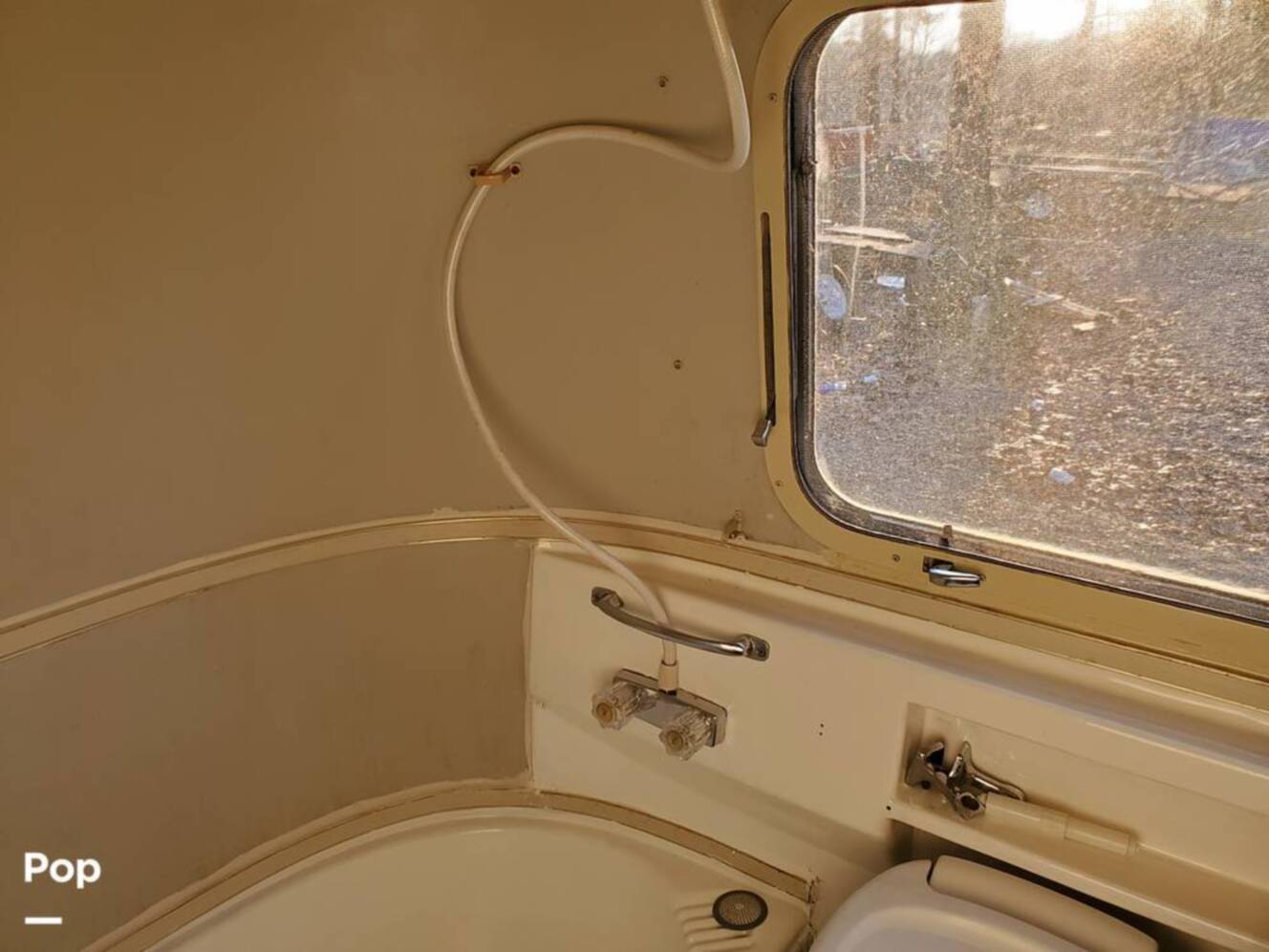 A photo of this 1976 Airstream Airstream Argosy 26 Twin