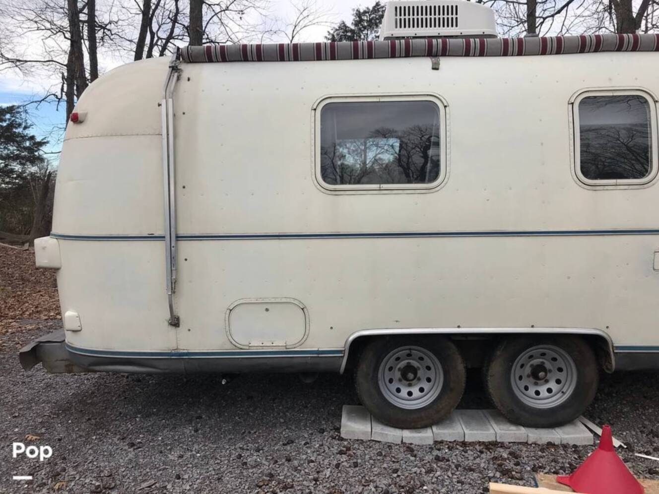 A photo of this 1976 Airstream Airstream Argosy 26 Twin
