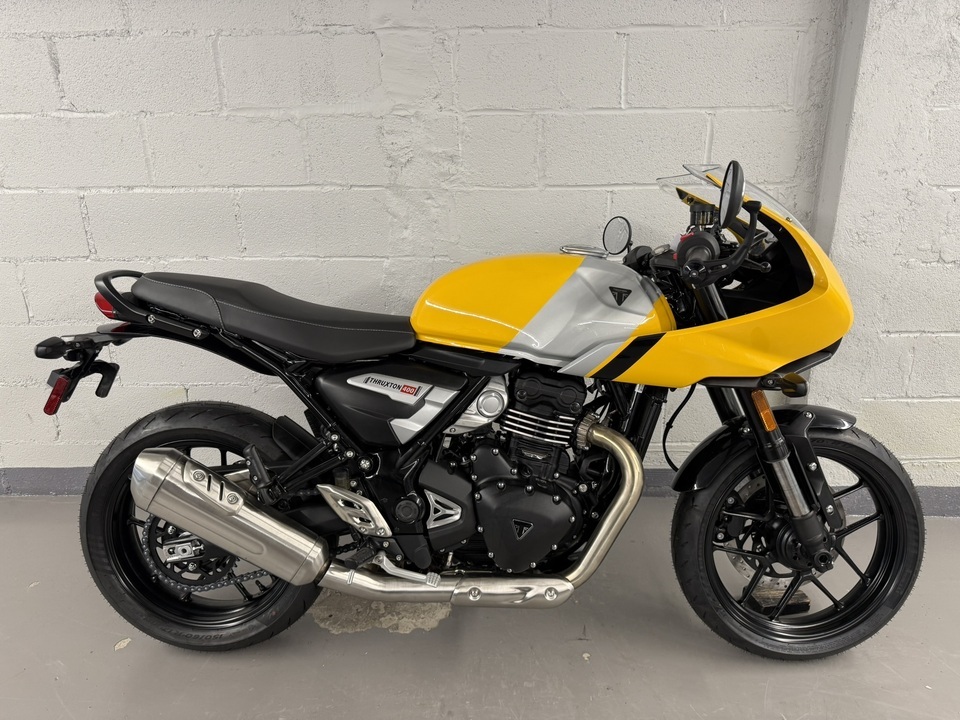 2026 Triumph Thruxton 400 400 in Elmsford, NY