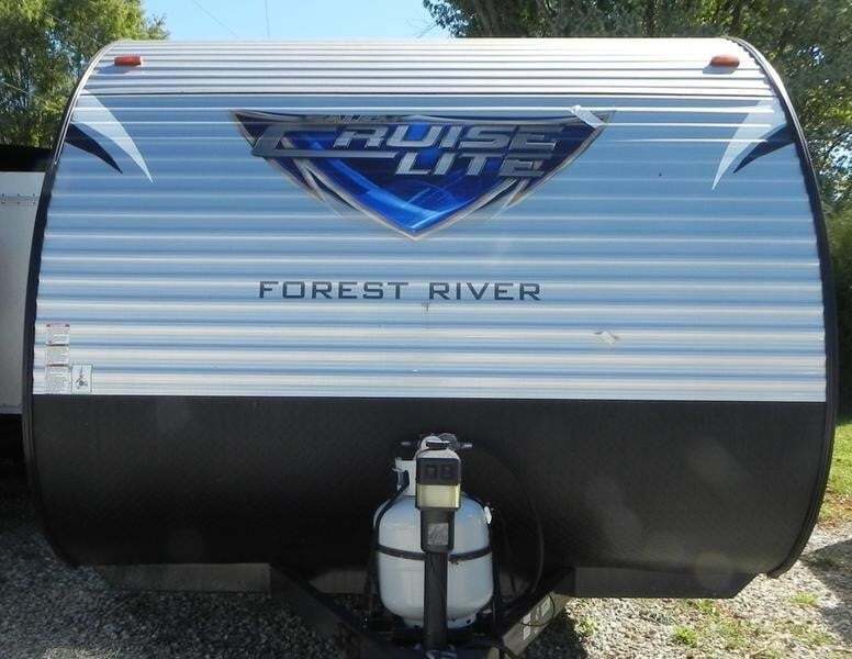2017 Forest River SALEM CRUISE LITE FS 196BH in mitchell IN