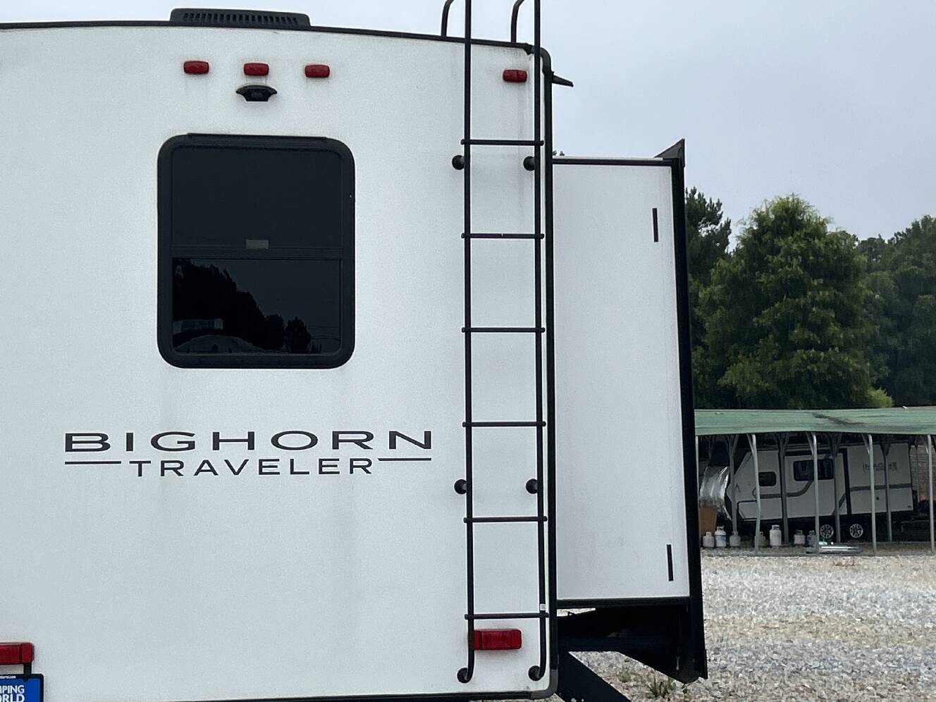 A photo of this 2024 Heartland BIGHORN TRAVELER 38FL