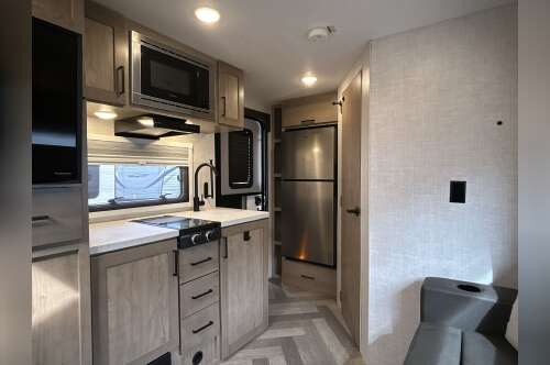 2022 Ember OVERLAND 171FB in north little rock AR