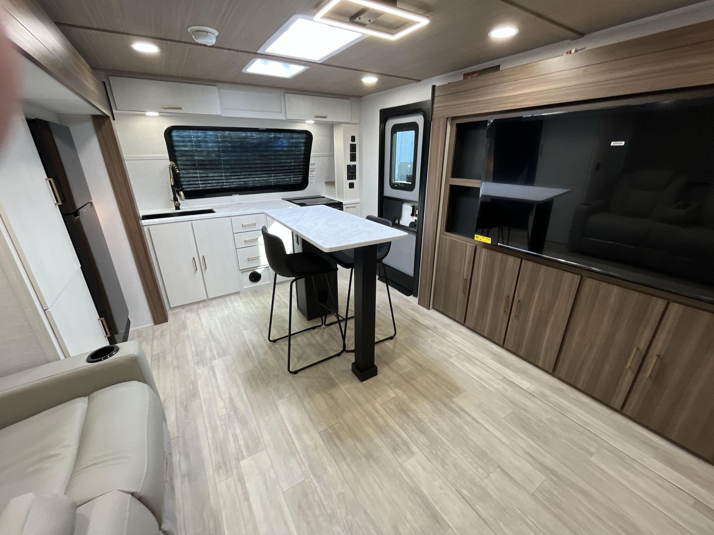2026 Forest River VIBE EXTREME LITE 2500FIK in branson MO
