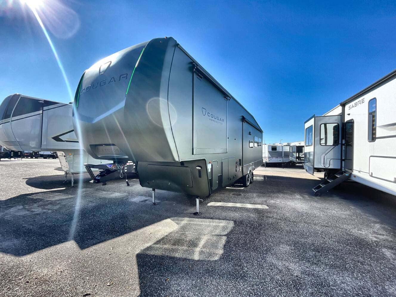 A photo of this 2026 Keystone COUGAR HERO EDITION 320RDS