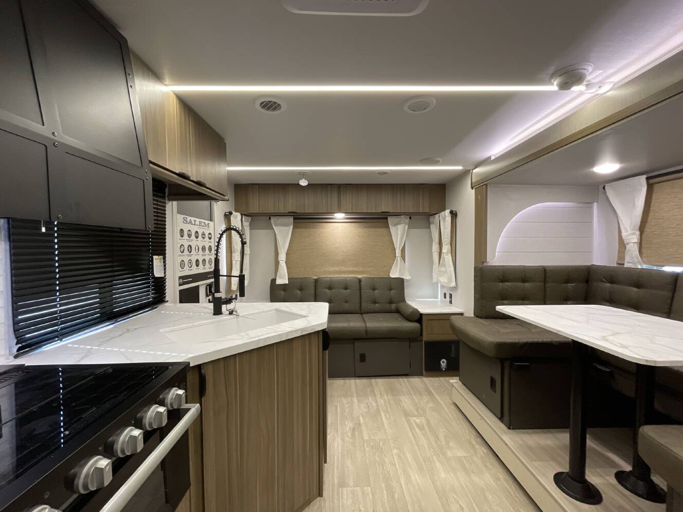 A photo of this 2026 Forest River SALEM CRUISE LITE 24RLXL