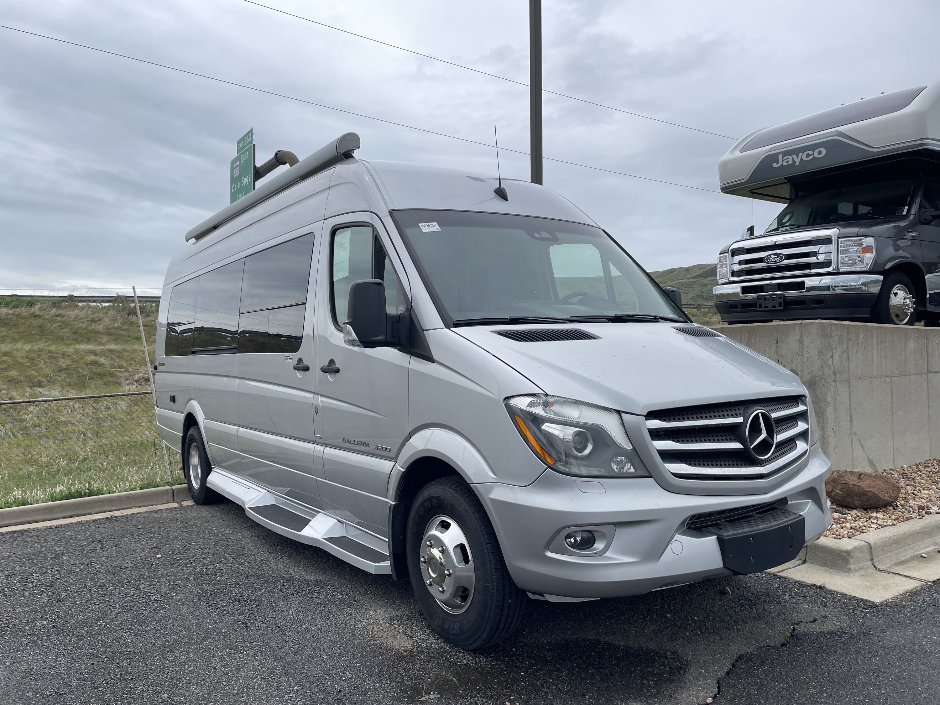 2018 Coachmen GALLERIA 24T in golden CO
