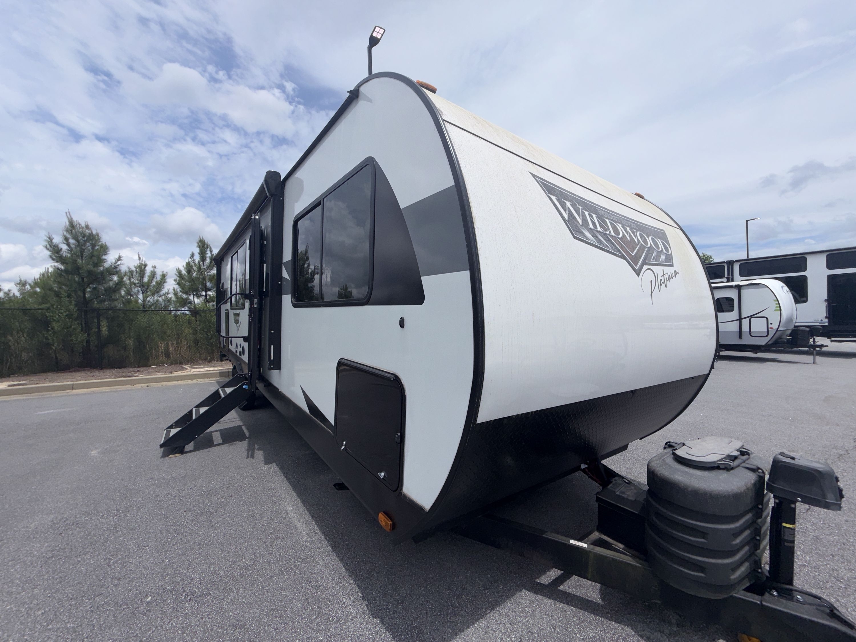 2024 Forest River WILDWOOD 27RKX RV
