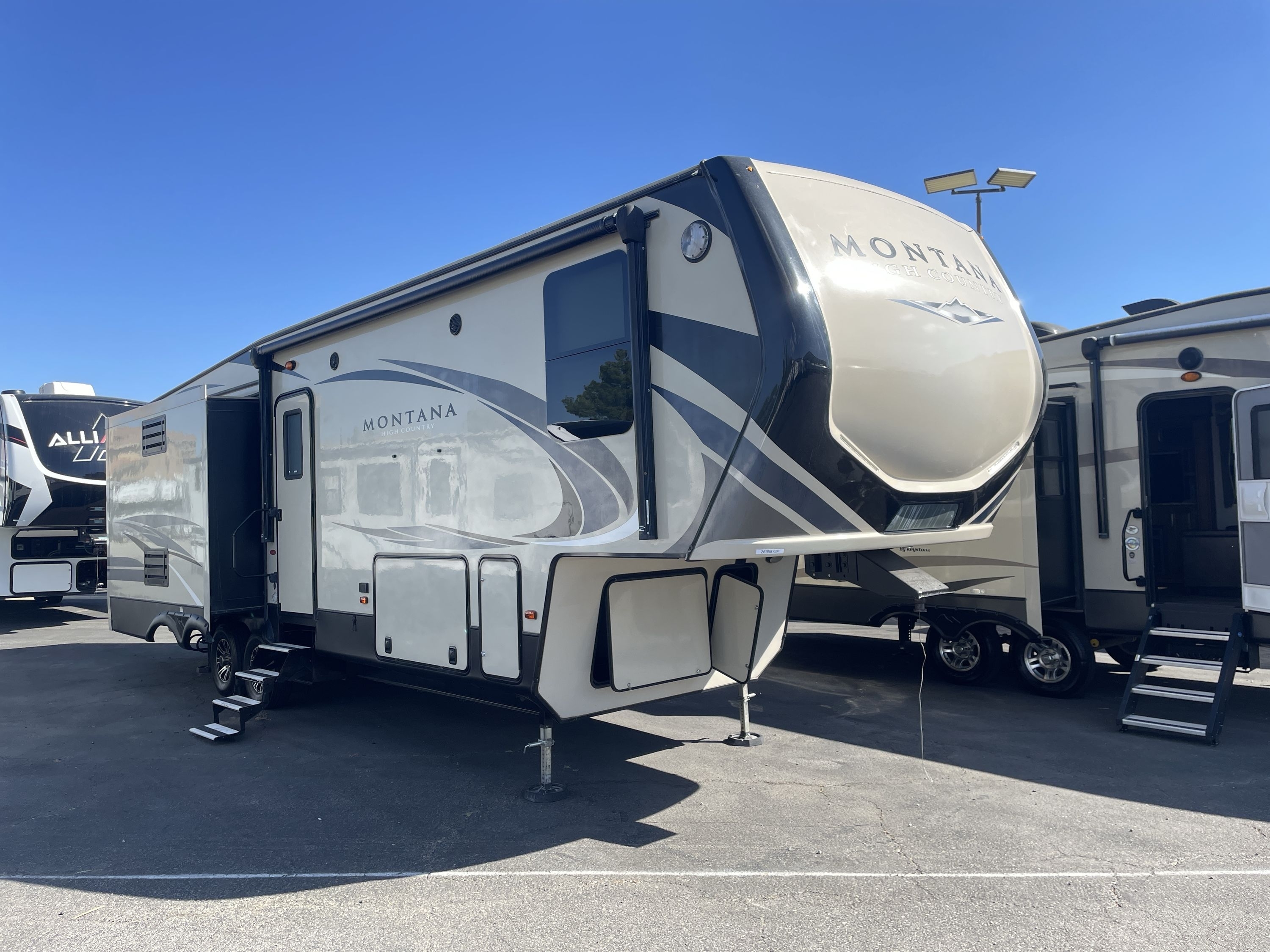 2018 Keystone MONTANA HIGH COUNTRY 305RL RV