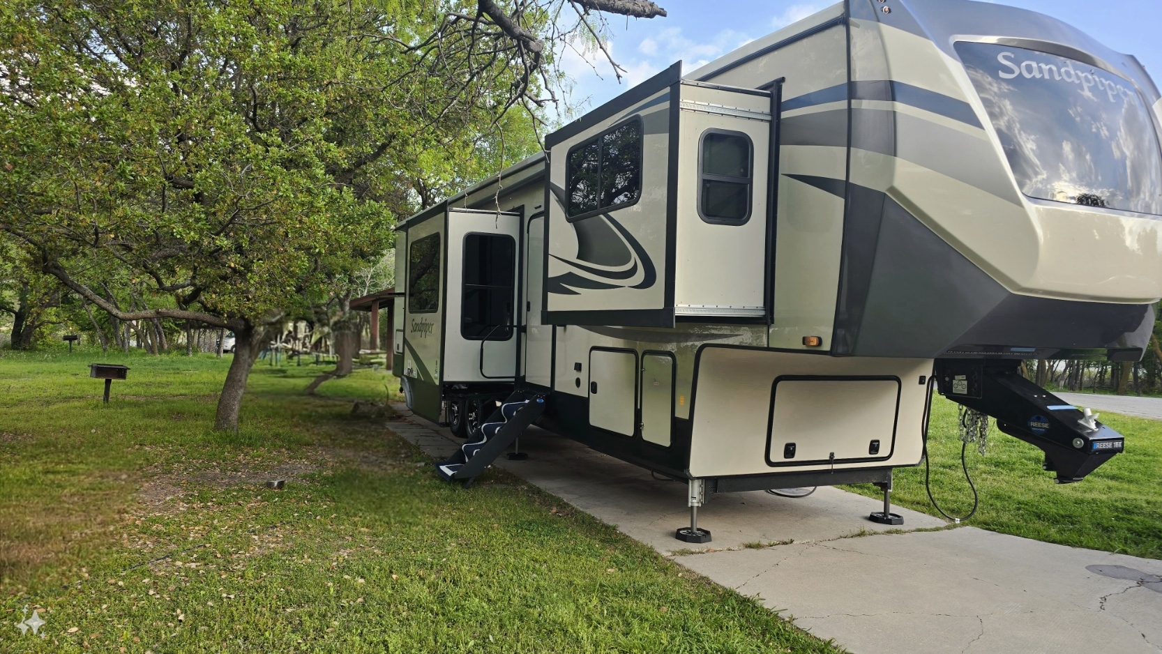 2021 Forest River SANDPIPER 391FLRB RV