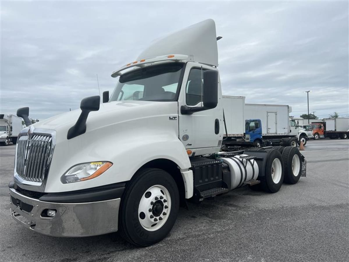 2019 INTERNATIONAL LT625 DAYCAB T/A in Laurel, MD