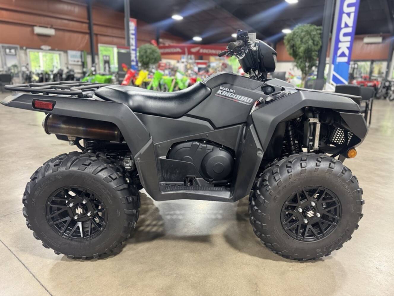 A photo of this 2020 Suzuki KINGQUAD 500AXi POWER STEERING SE 