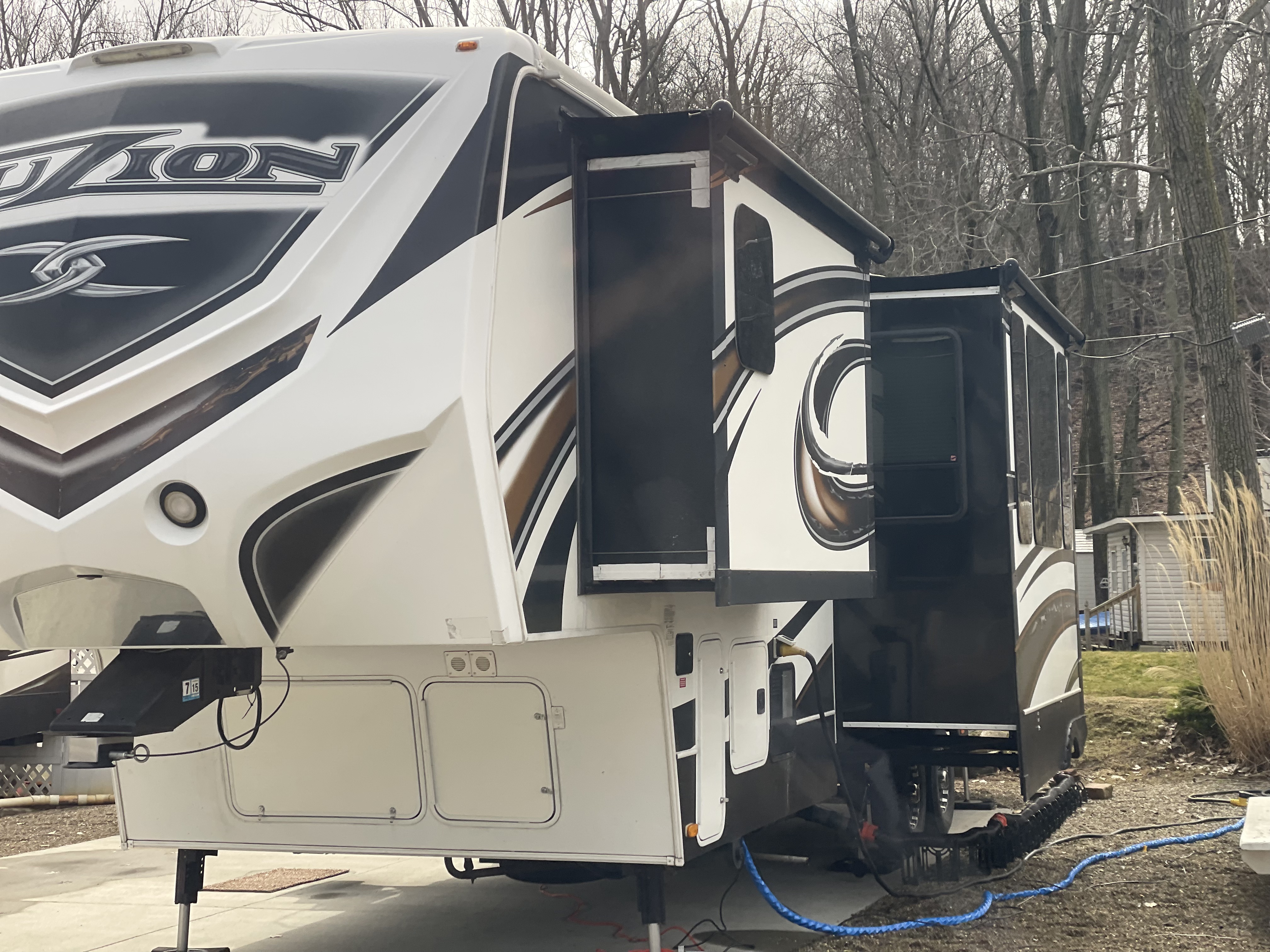 2013 Keystone FUZION 310 in springfield VA