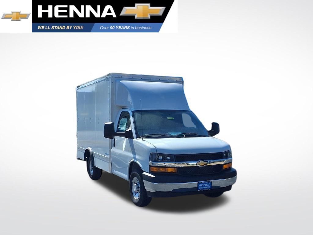 2025 CHEVROLET Express 3500 in Austin, TX
