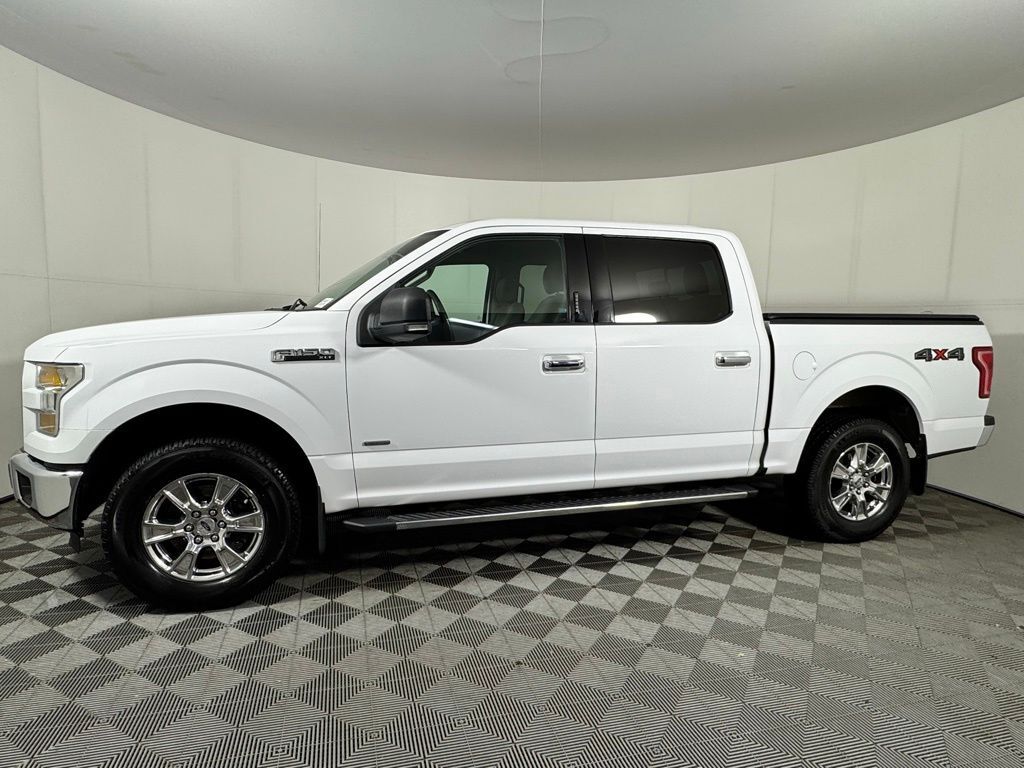 2016 FORD F150 in Saint Paul, MN