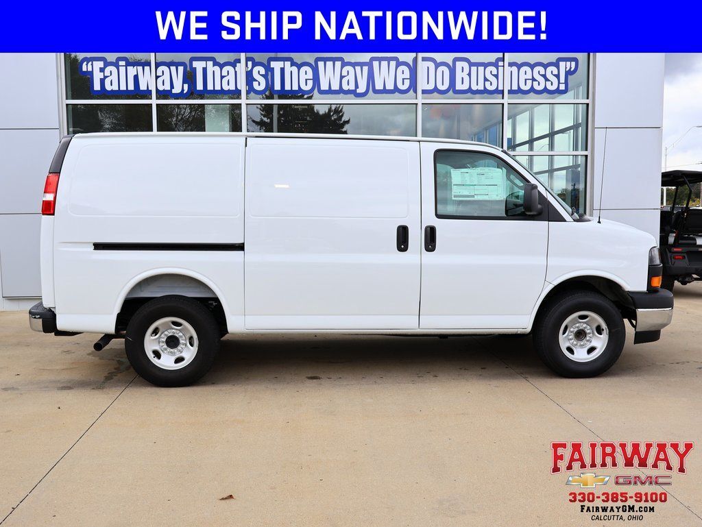 2025 GMC SAVANA in East Liverpool, OH