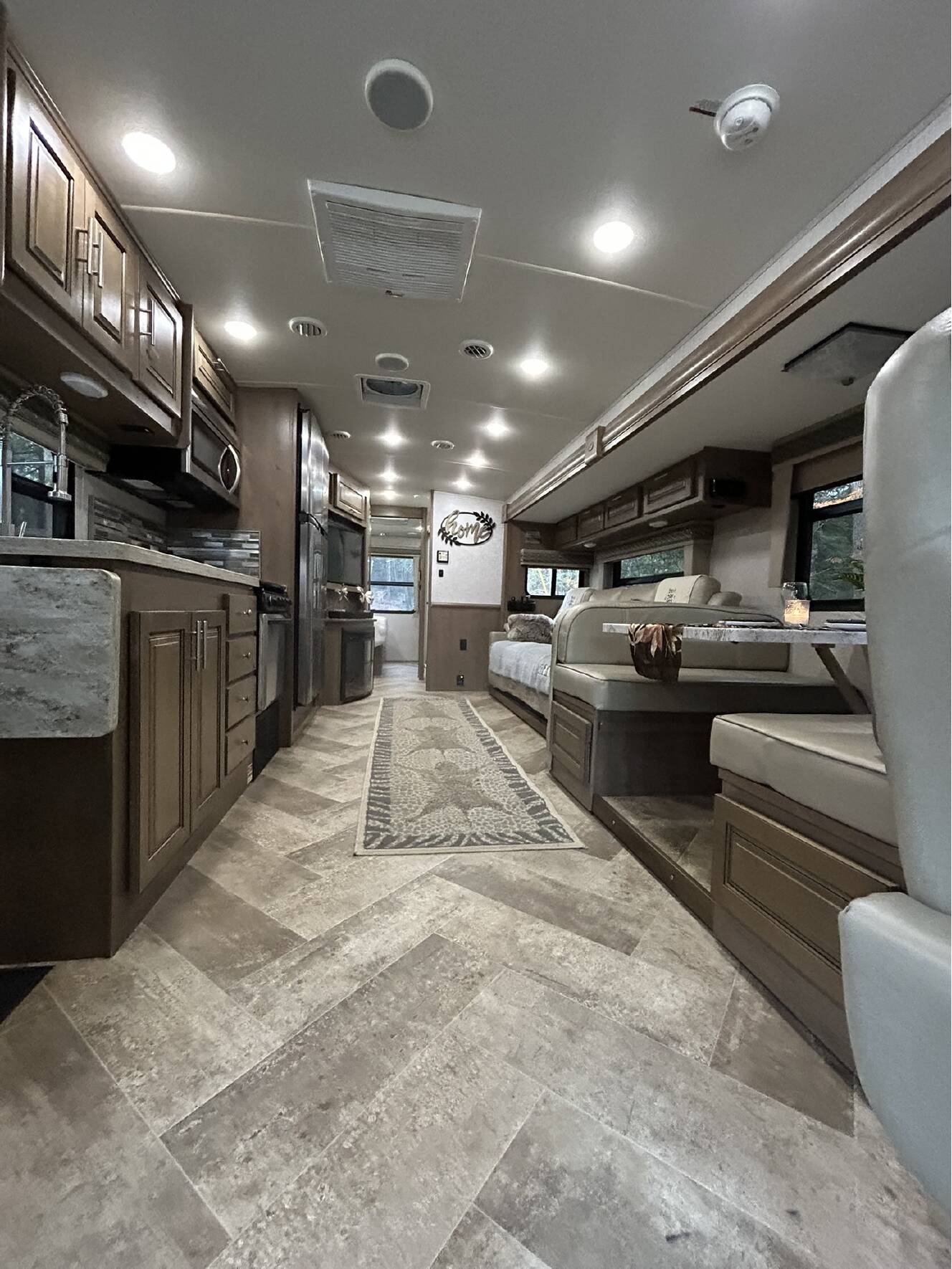 A photo of this 2019 Forest River GEORGETOWN 5 SERIES GT5 31L5