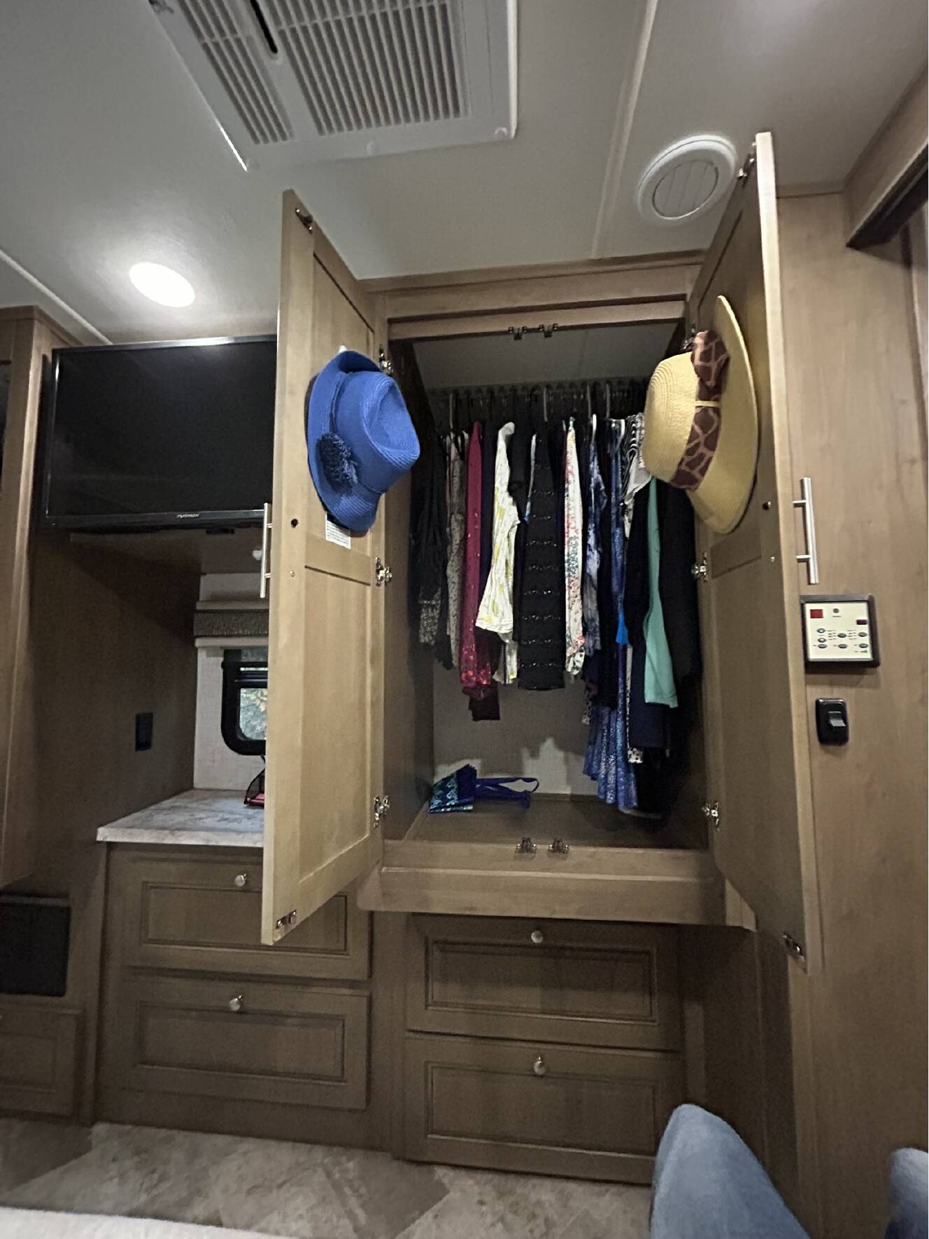 A photo of this 2019 Forest River GEORGETOWN 5 SERIES GT5 31L5