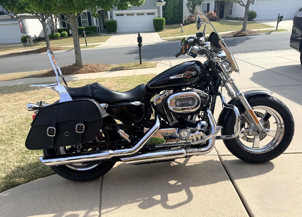 2016 Harley-Davidson SPORTSTER 1200 CUSTOM XL1200C CUSTOM XL1200C in Indian Land, SC