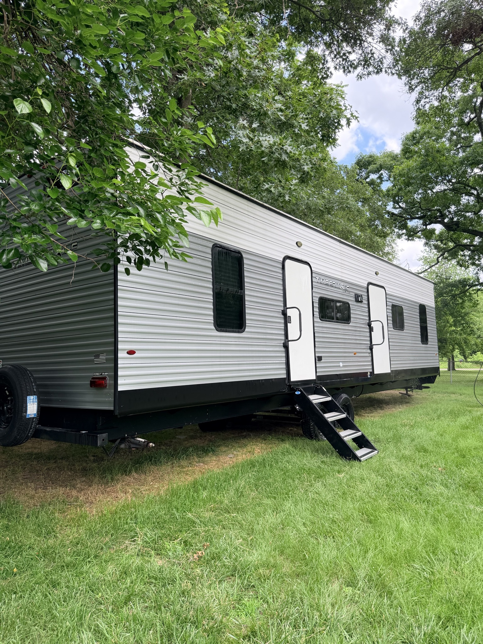2023 Forest River CHEROKEE TIMBERWOLF 36FB0P in commerce MI