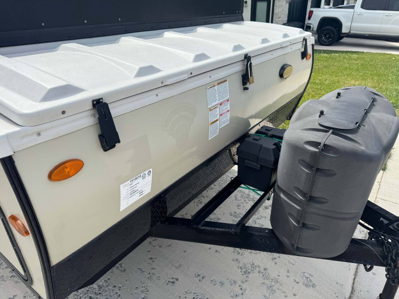 A photo of this 2018 Forest River FLAGSTAFF HARD SIDE T12RBST